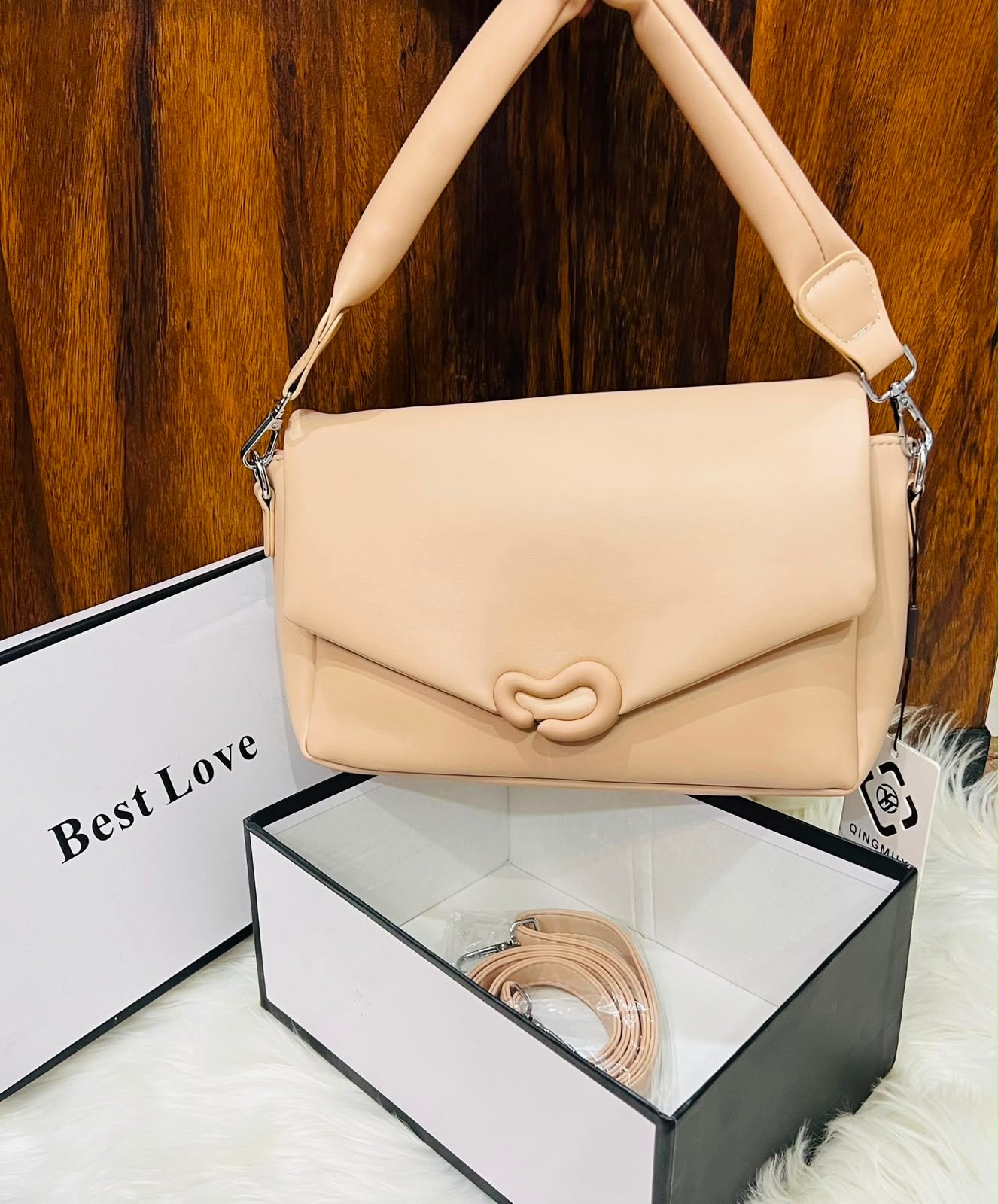 Luna Soft Shoulder Bag